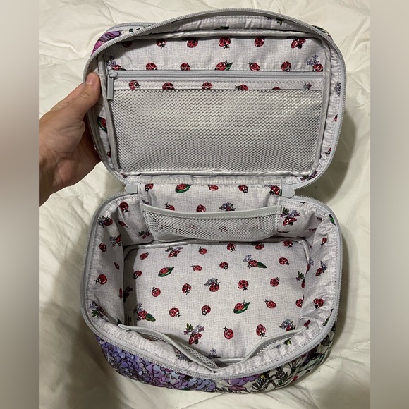 VERA BRADLEY LAVENDER MEADOW ICONIC BRUSH UP COSMETIC CASE - Picture 2 of 12